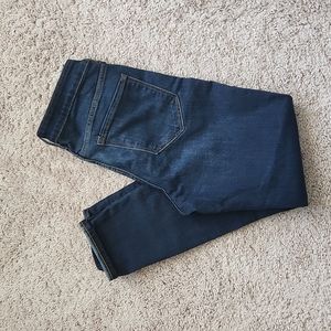 Old navy rockstar mid-rise Jean